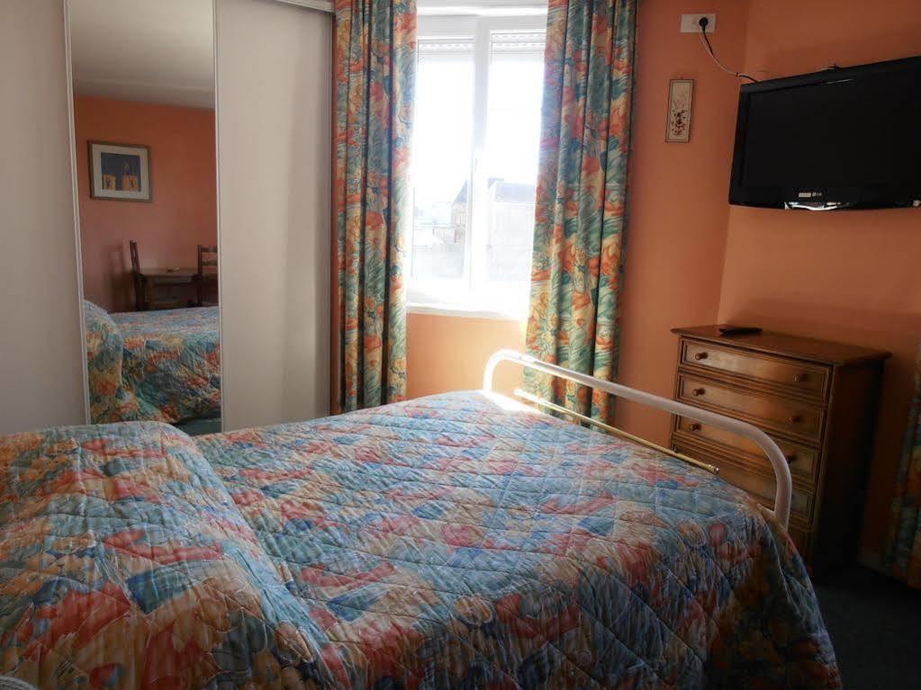Hôtel de la Meuse Charleville-Mézières Extérieur photo